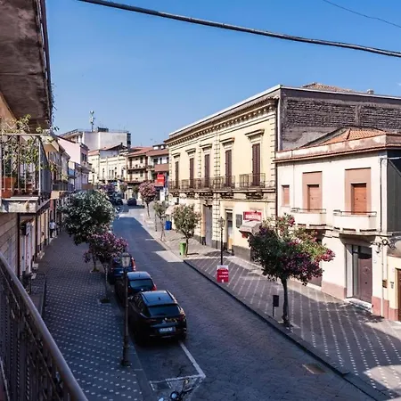 Casa Zafferana Centro Con Terrazza * Zafferana Etnea